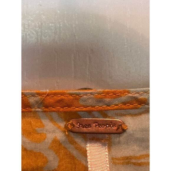 Free People Blouse Women's Size 6 Yellow Floral Boat Neck Short Sleeve Boho Top - Picture 6 of 9